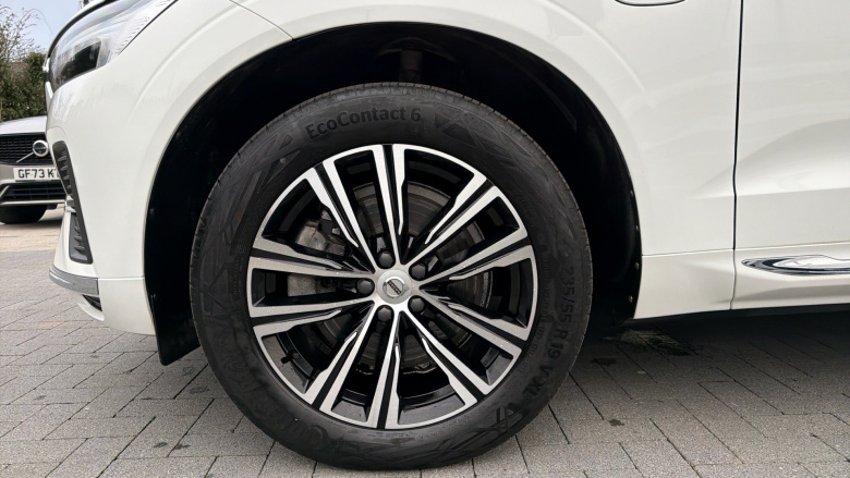 Volvo Xc60 2.0 T6 Recharge PHEV Inscription 5dr AWD Auto Estate